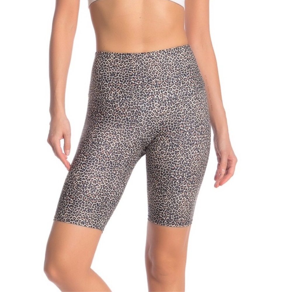 Onzie Leopard Print Bike Shorts S/M 9” Inseam Biker High Rise